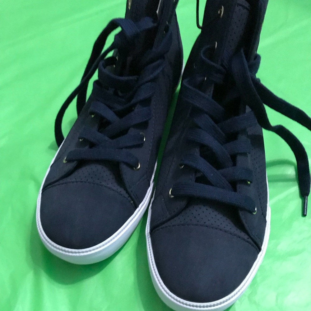 Tommy Hilfiger high cut sneakers
